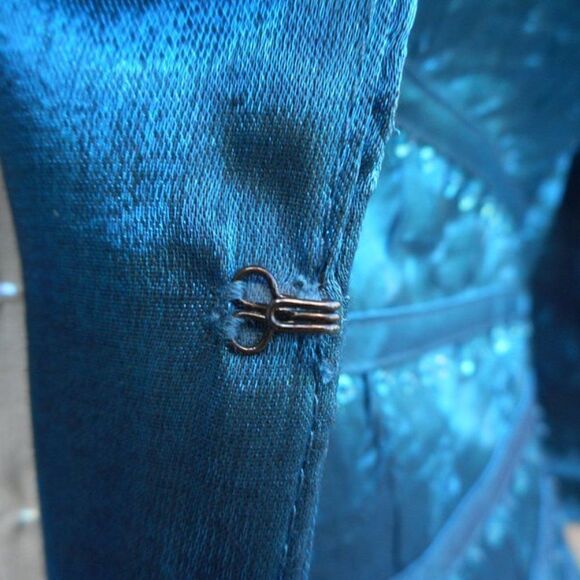 EUC KM COLLECTIONS by MILLA BELL Teal Shiny Jacket w/Sequins Size:8 - Picture 12 of 16